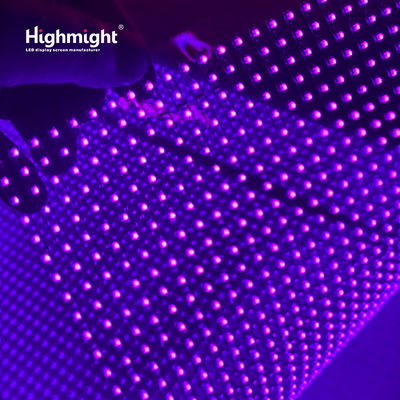 Hoogtransparant LED-kristalfilmscherm Ultradun ontwerp Grensloos transparant scherm